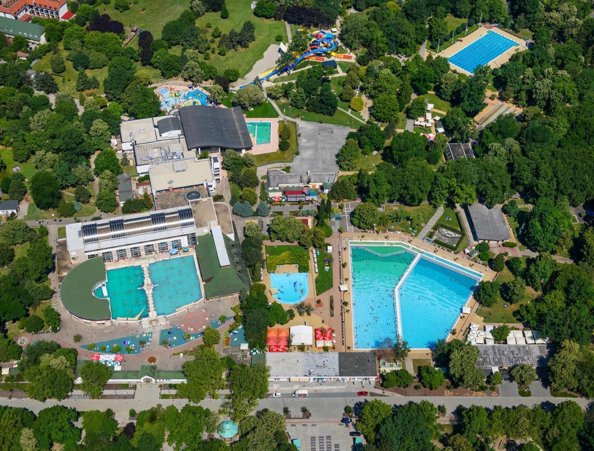 Ametiszt Hotel Harkány Eksteriør bilde